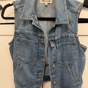 Madewell Light Blue Denim Jacket with Classic Collar